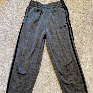 Adidas pants boys size large sweat pants sweat wicking material